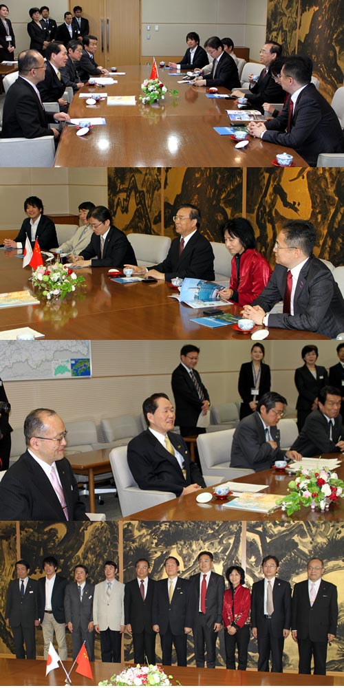 浜田恵造香川県知事を表敬訪問の写真