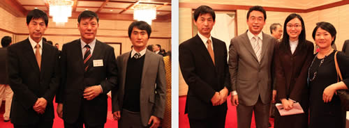 3：左）趙大為領事と記念撮影；右）李洋領事と記念撮影